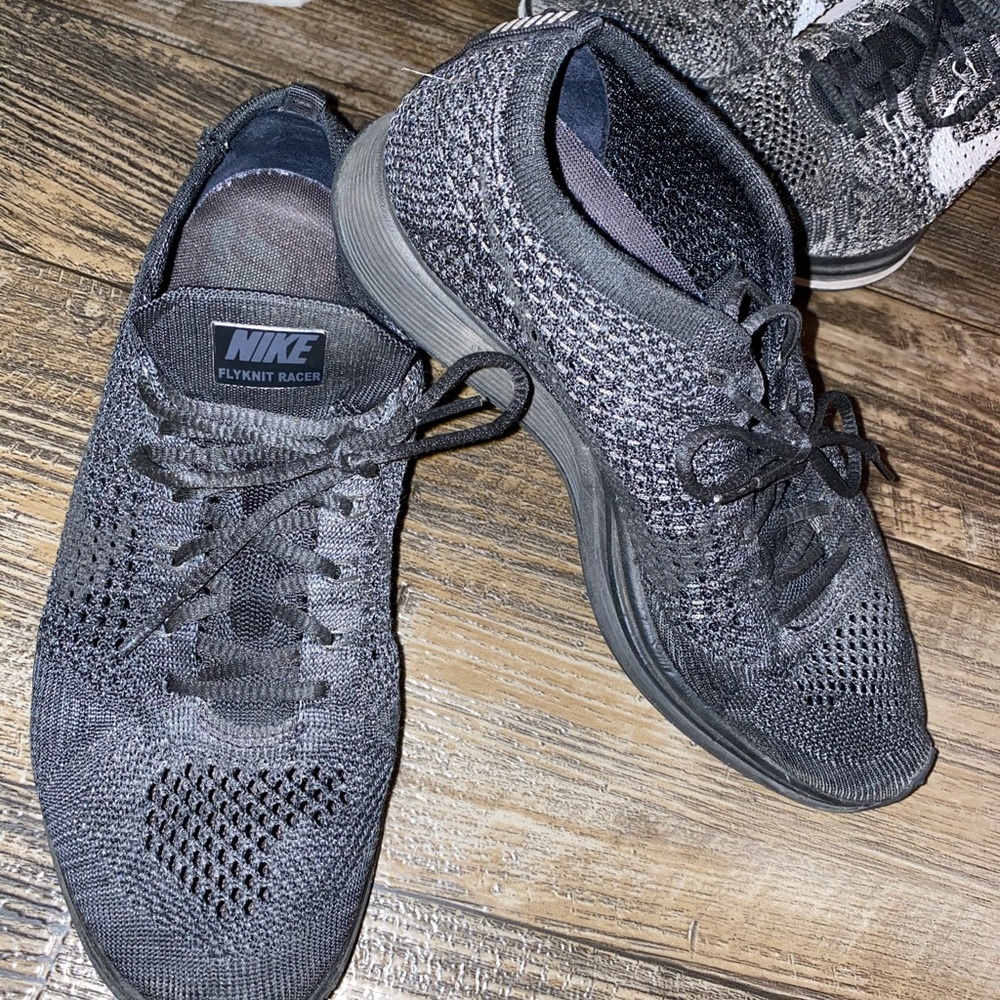 Nike Flyknit Racer